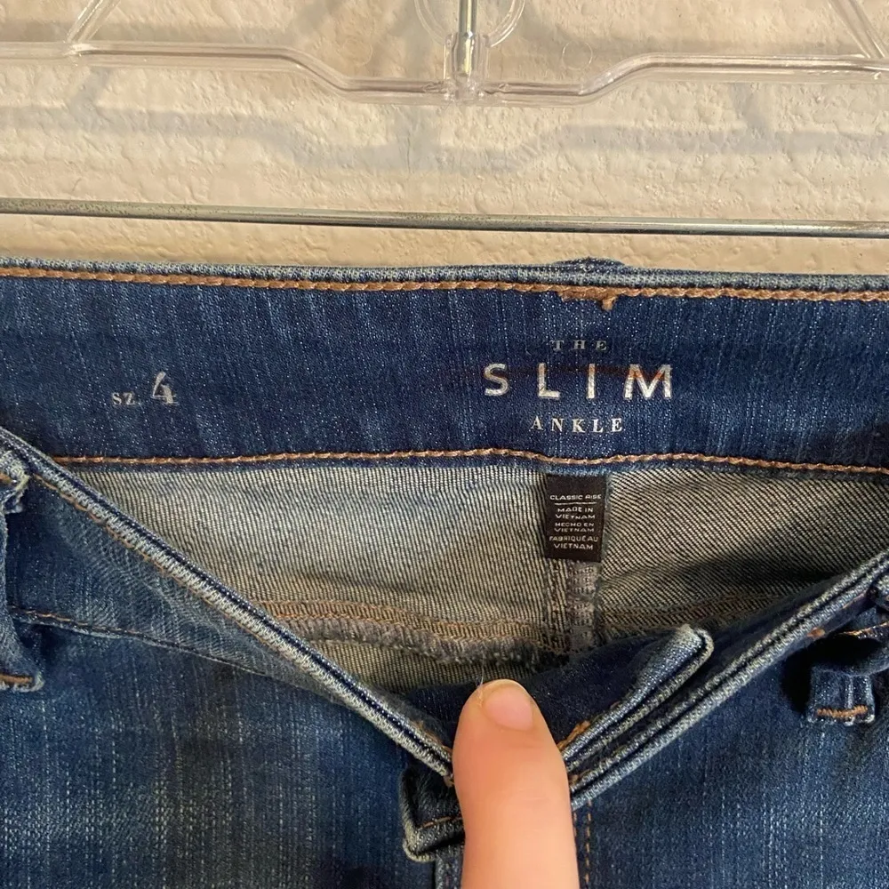 White House Black Market the Slim Ankle jeans size 4 - Image 2