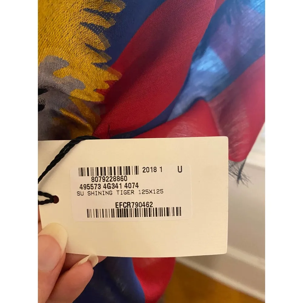 NWT Gucci Shining Tiger Head Red and Blue Stripe Scarf Wrap - Image 6