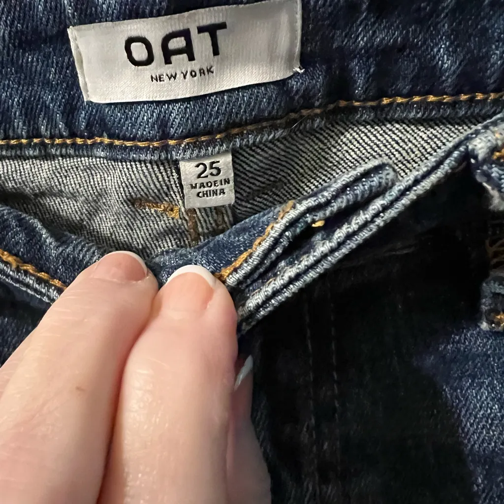 Oat Blue Distressed Women's Jeans Straight Leg 25 VGUC W 14” inseam 26.5” - Image 3