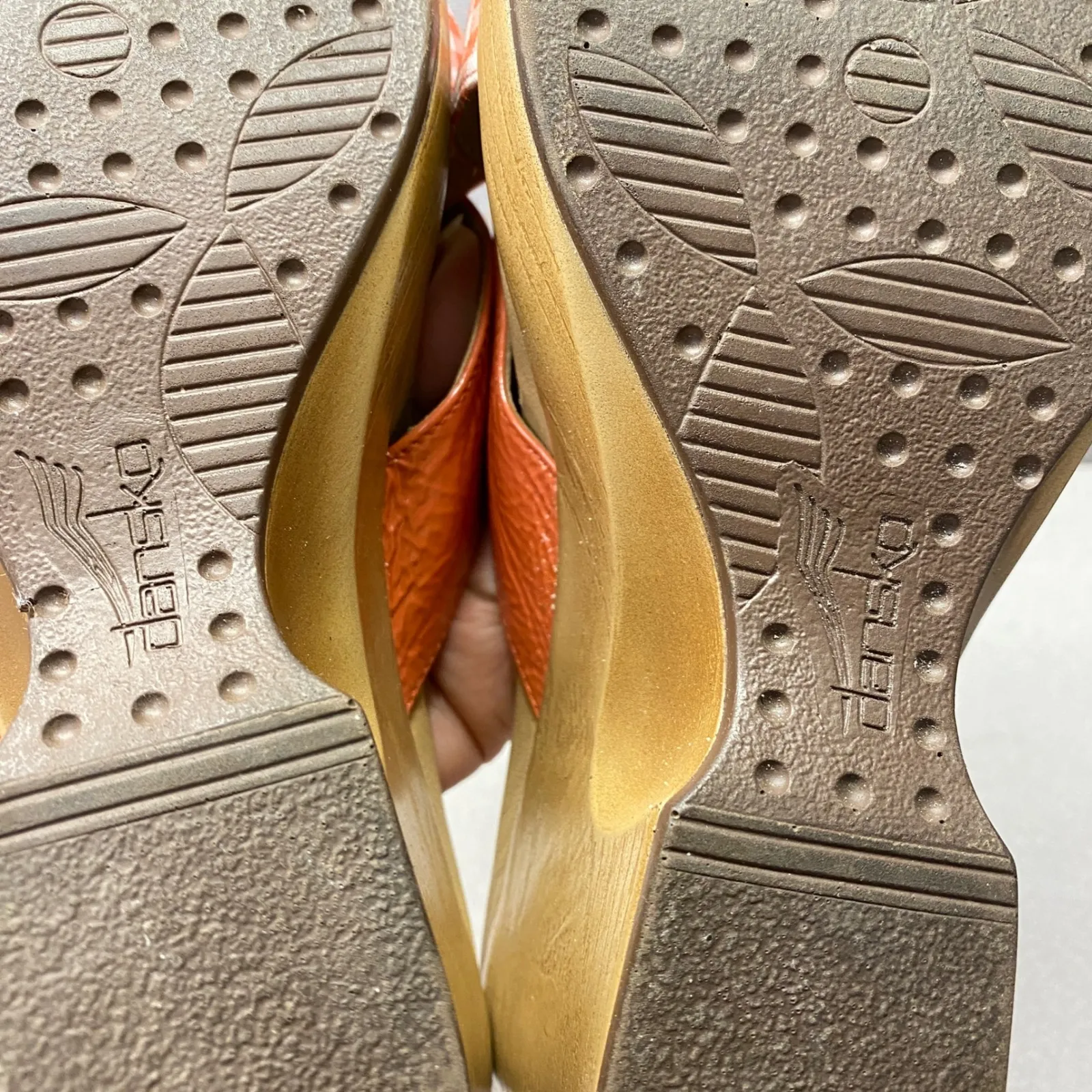 Dansko Women Orange Gingham Wedge Platform Sandals Slip On Size 38 Summer Casual - Image 8