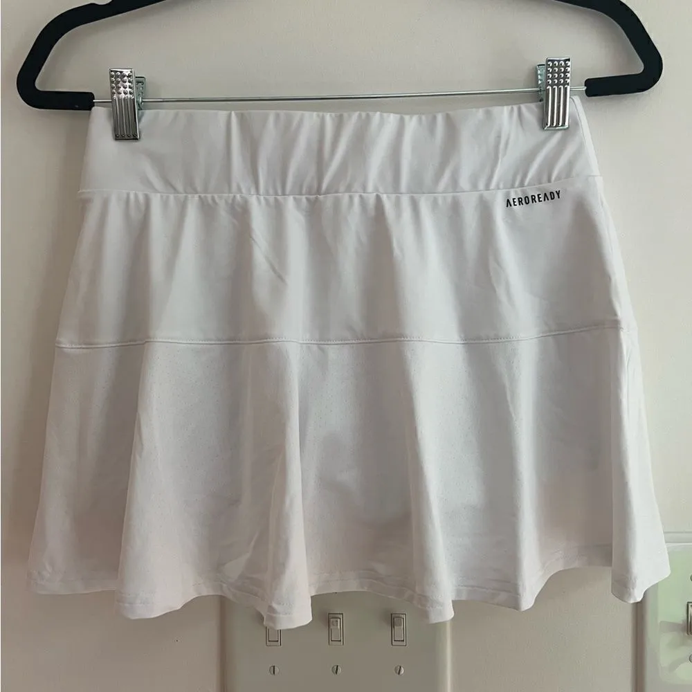 NWT Adidas "T Match Skirt" tennis skirt in White - Aeroready fabric! Size small - Image 2
