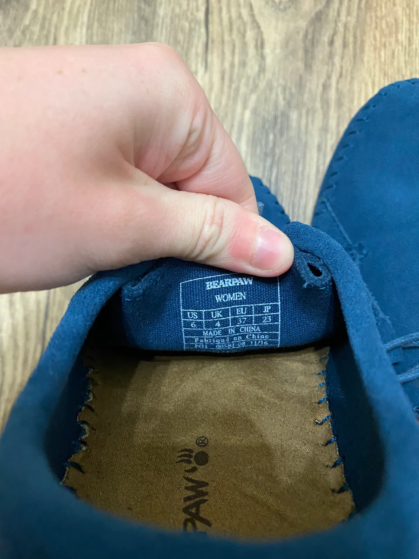 BEARPAW Shoes - Image 7