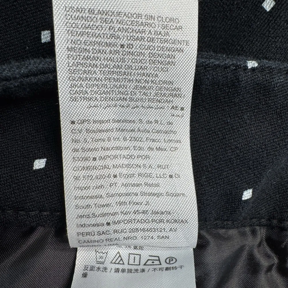 Old Navy Black Pixie Mid-Rise Pants with White Diamond Pattern Size 14 Tall - Image 6