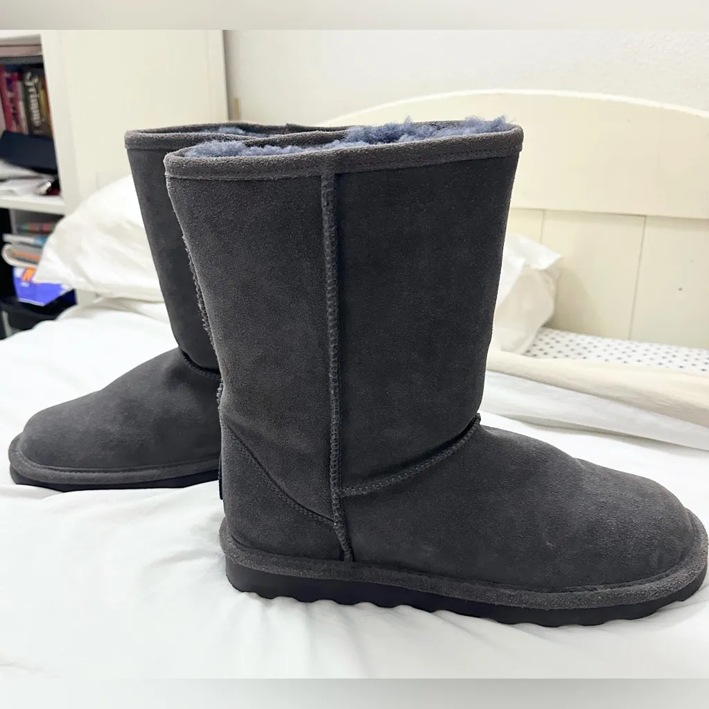 BEARPAW  Emma Short Boot - Charcoal -  11W//9M - Image 8