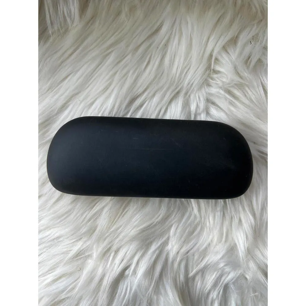 Kenneth Cole Eyewear Case - Stylish Black Protective Storage - Image 2