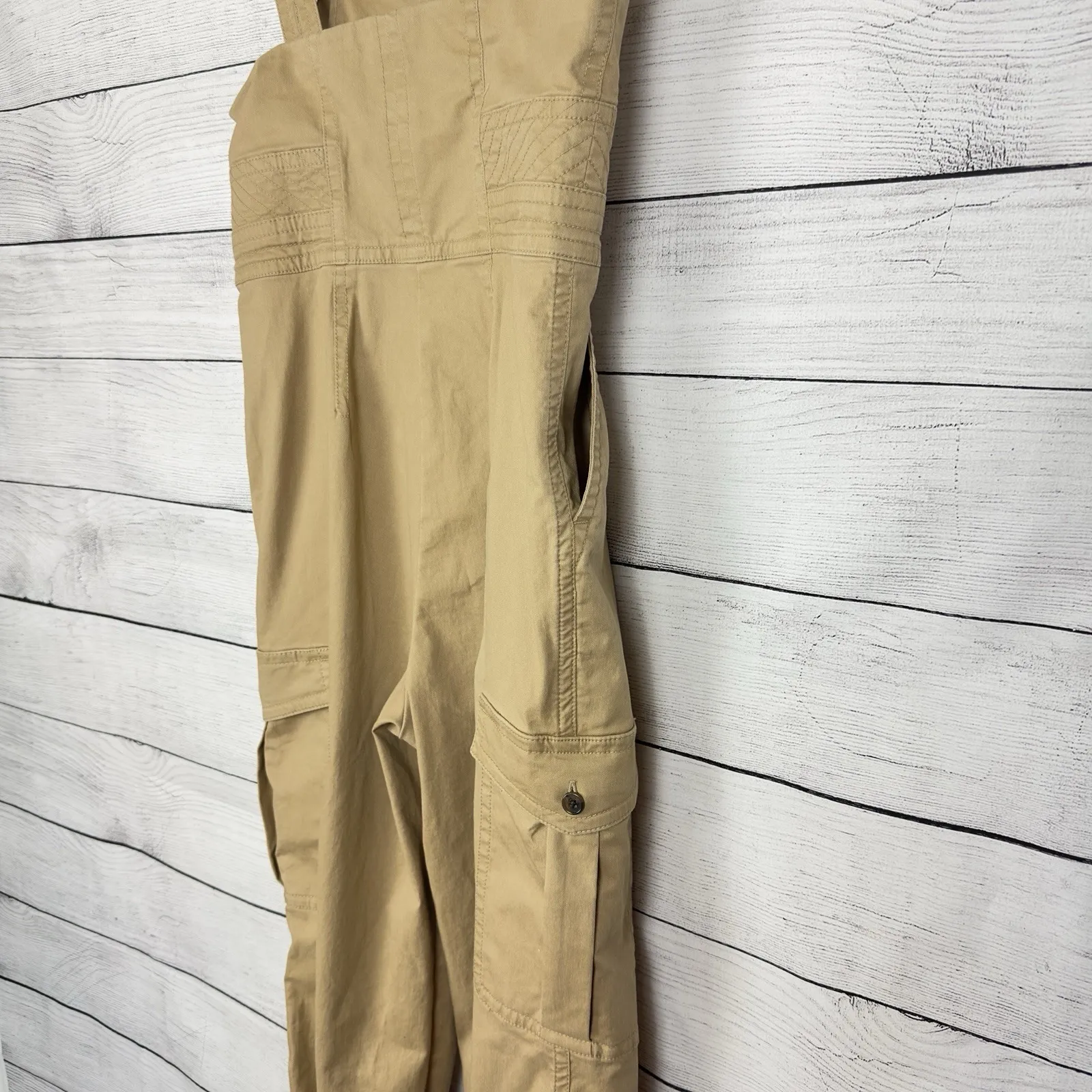 Banana‎ Republic Cargo Jumpsuit In New British Khaki Size 4 Petite Feminine Boho - Image 9