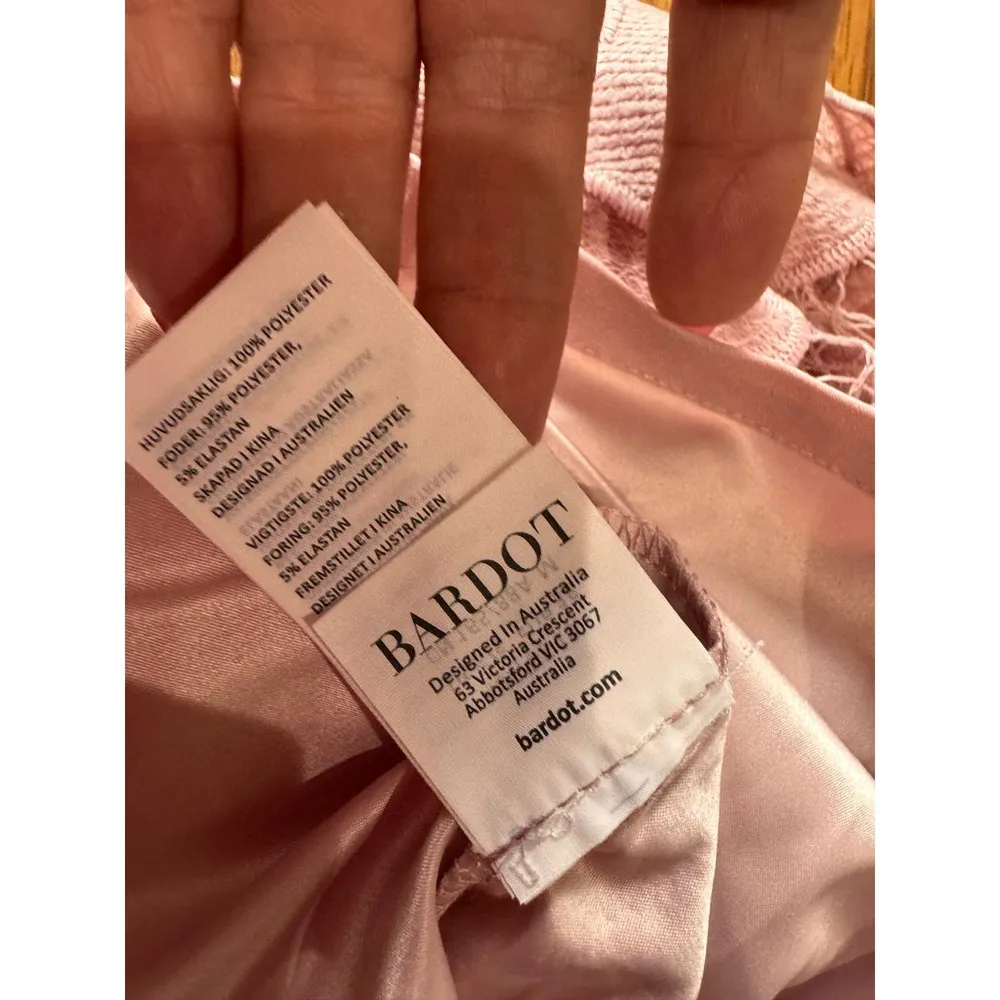 Bardot Bodycon pink rose Lina Lace Sheath Dress size small / 6 - Image 15