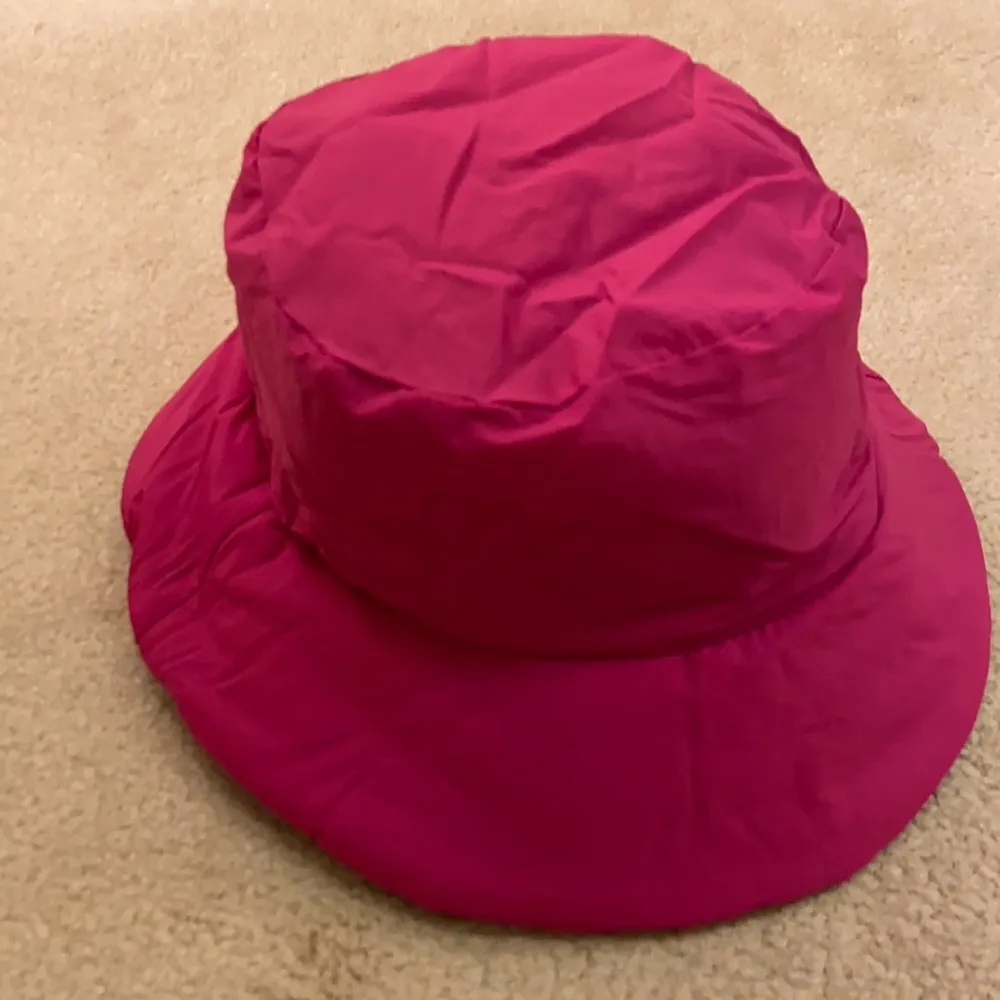 Zara reversible hat. One size - Image 3