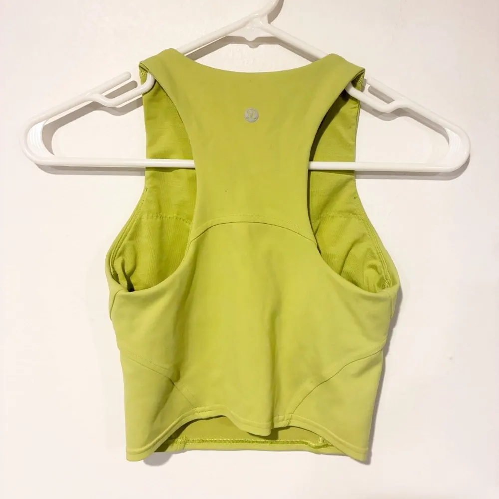 Lululemon Size 2 Green Invigorate Train Tank Top Workout Athletic - Image 4