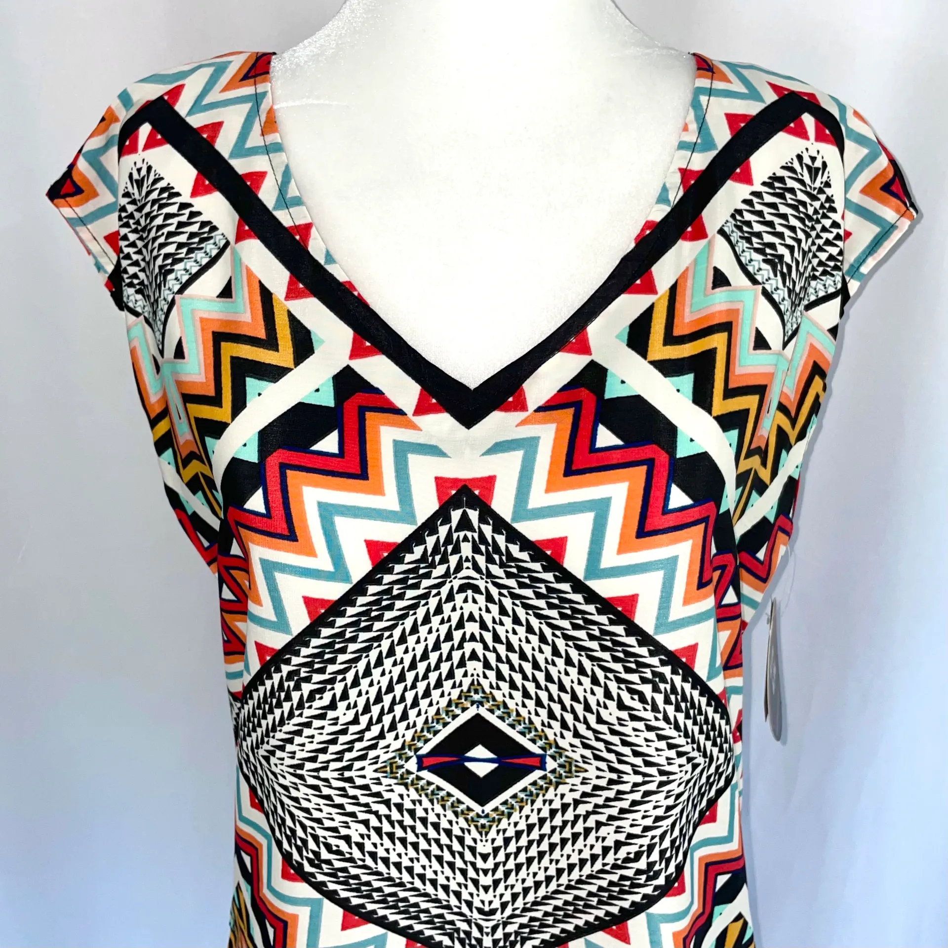 New  Multicolor Print Mini Dress Geometric Aztec Tribal Sleeveless Shift - Image 3