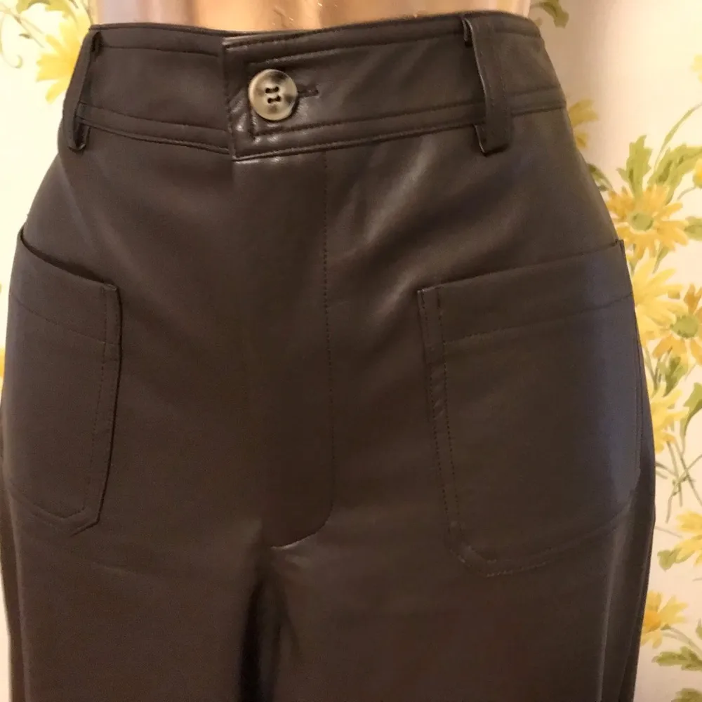 NWT Faux leather High waist wide leg  pants Dark brown size M - Image 13