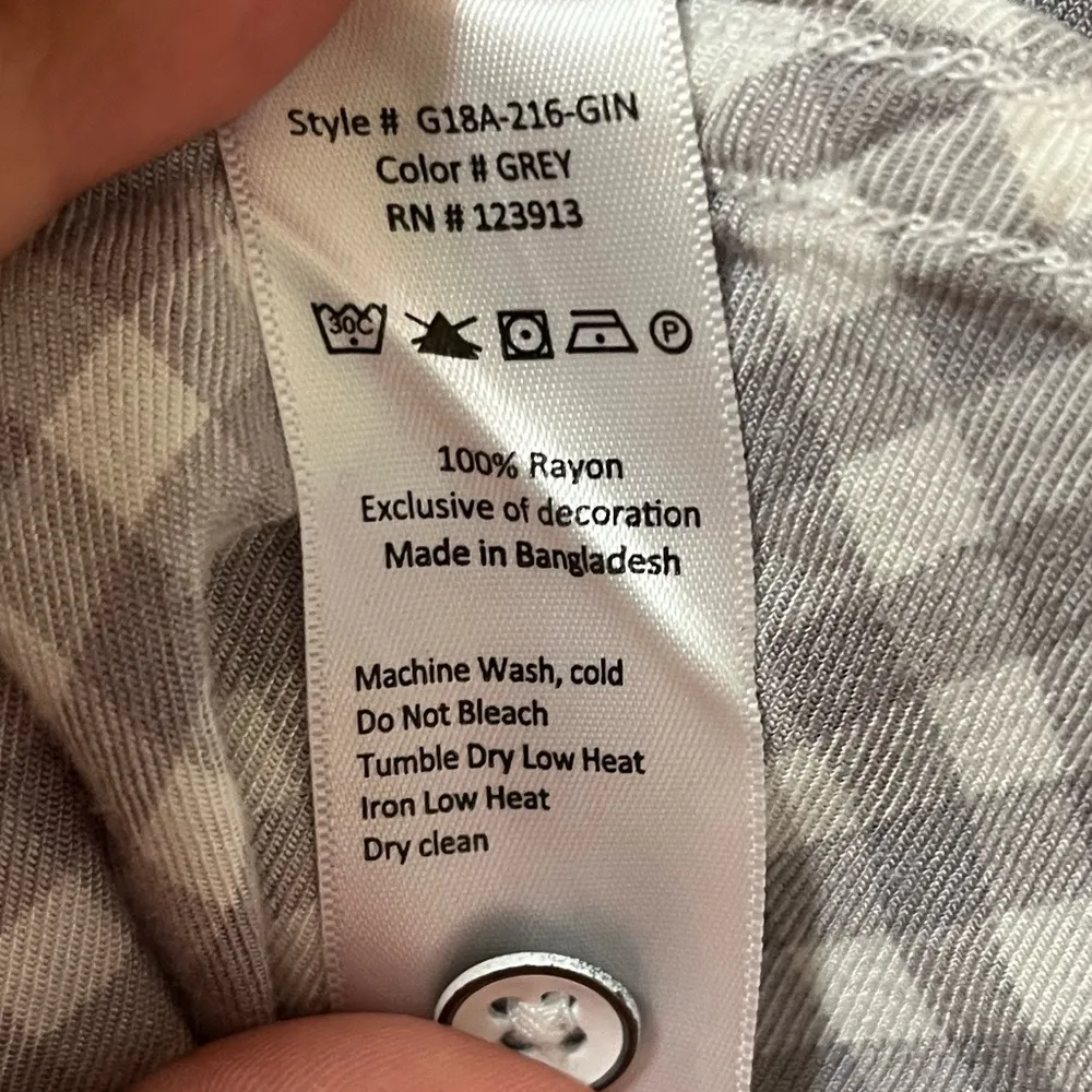 Jachs Girlfriend  Plaid Top Size Medium - Image 5