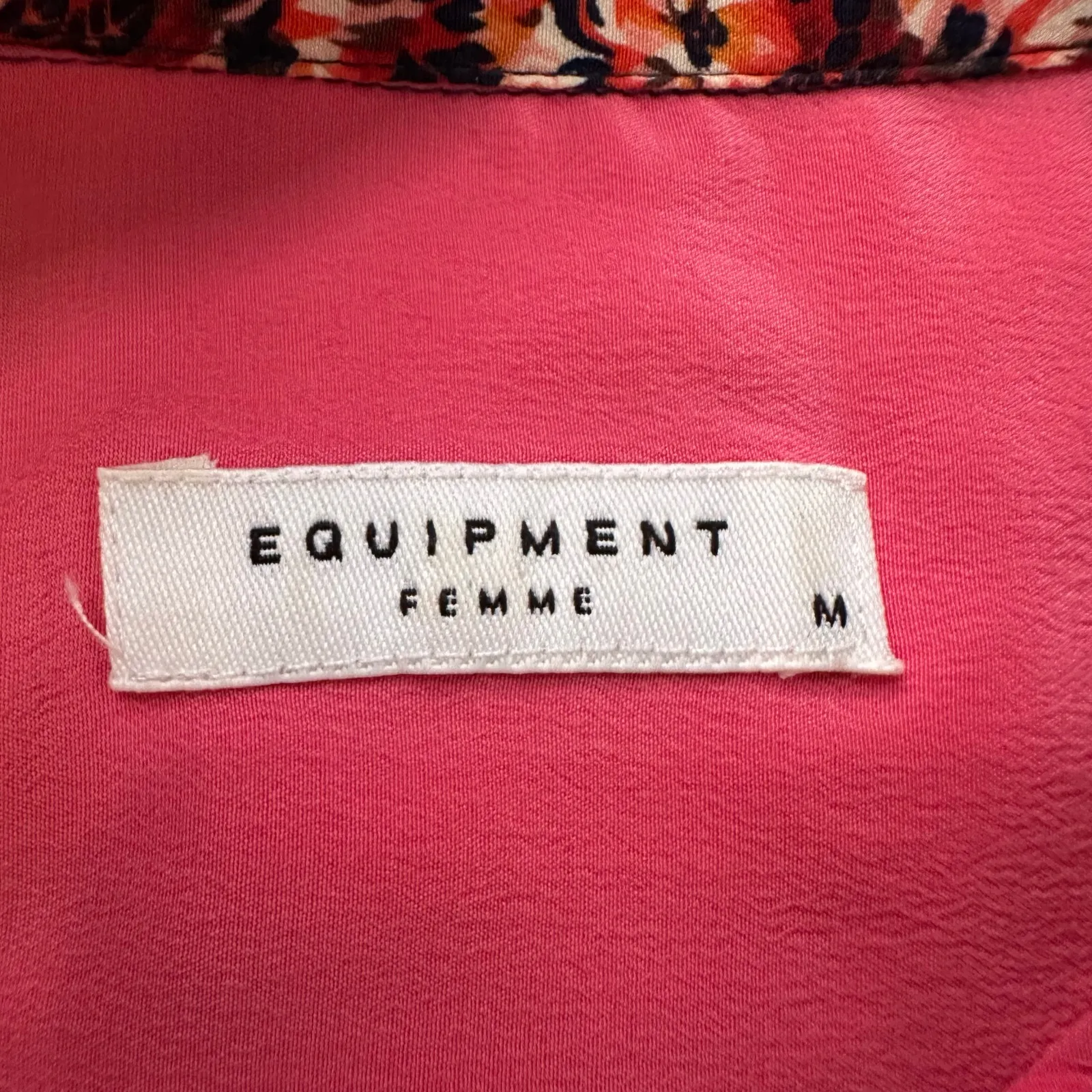 Equipment hot pink silk long sleeve button down top size M - Image 7