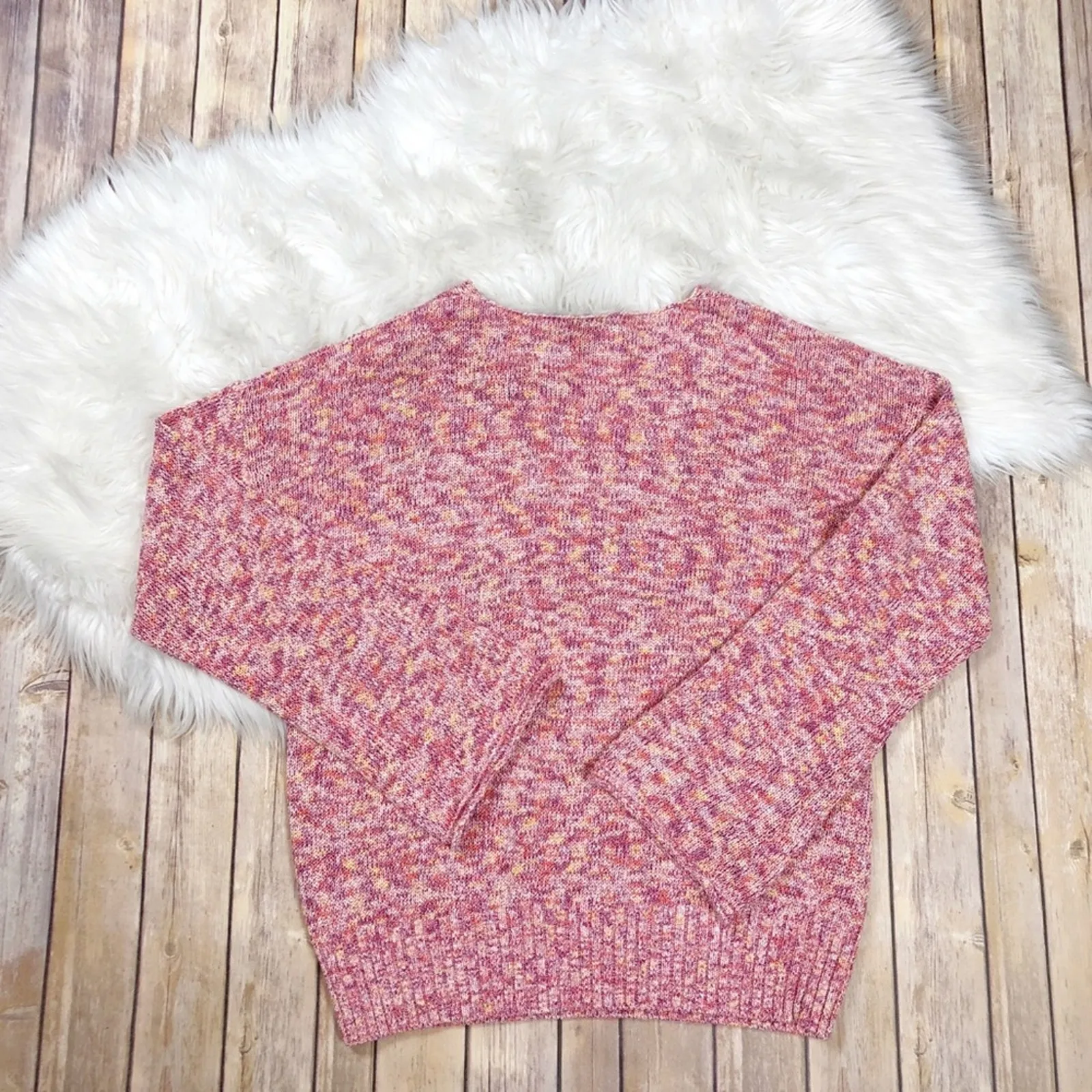 J. Crew Women's Flared Sleeve Marled V-Neck Swing‎ Sweater Pink Size large - Image 4