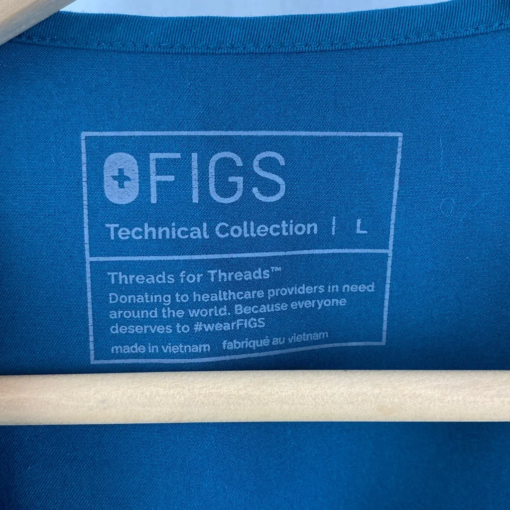 Figs Teal Blue Short Sleeve V Neck Scrub Medical Top L - Image 3