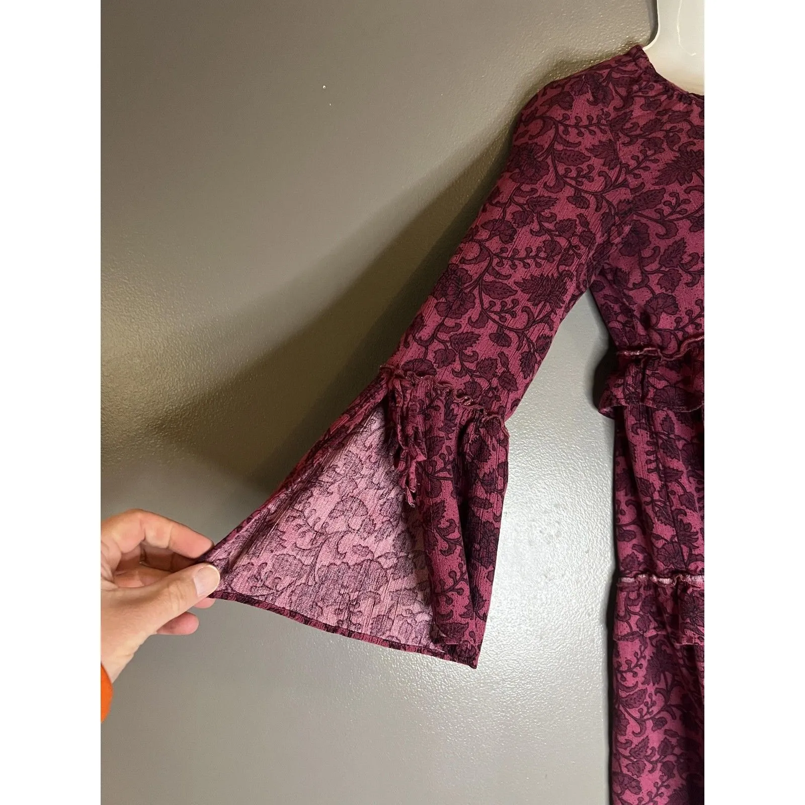 American Eagle Outfitters Dress Womens XS Pink Floral Boho Tiered Ruffle Keyhole - Image 4