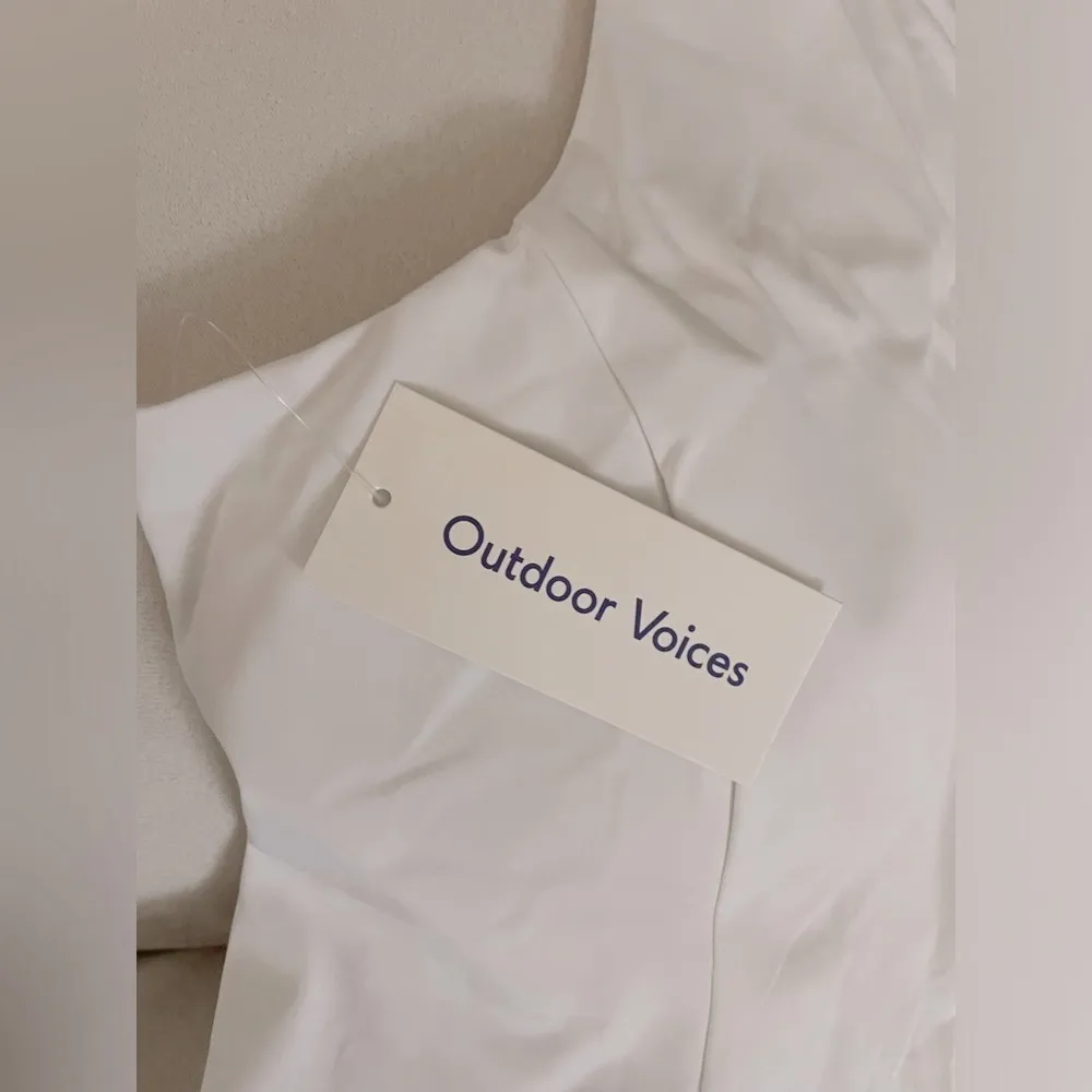 NWT Outdoor Voices SOLD OUT One Shoulder Dress Built in Bra only White Size L - Image 9