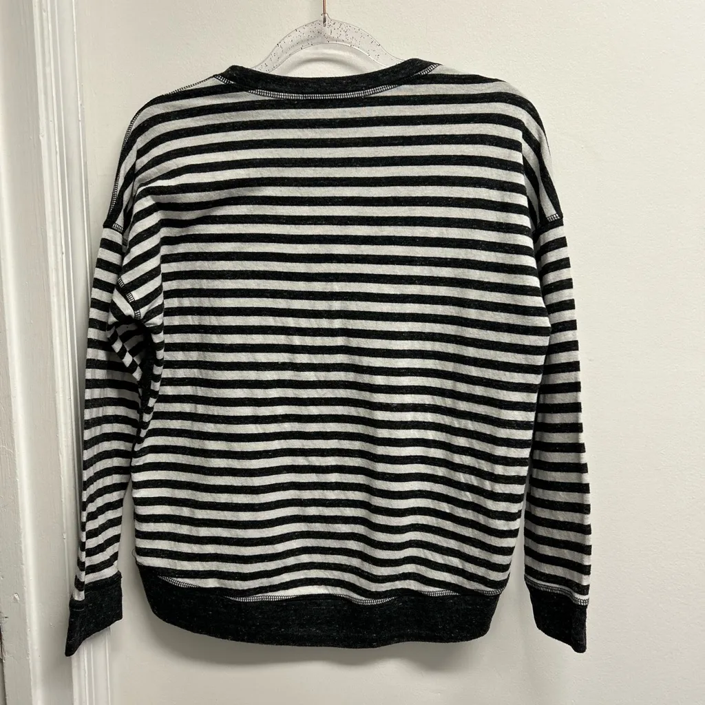 COIN Striped Black and White Women's Sweater Size L - Image 2