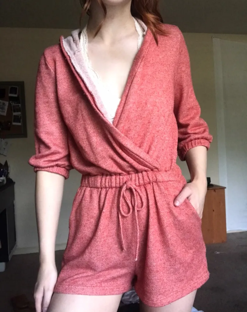 Peachy Lounge Romper Red - Image 2