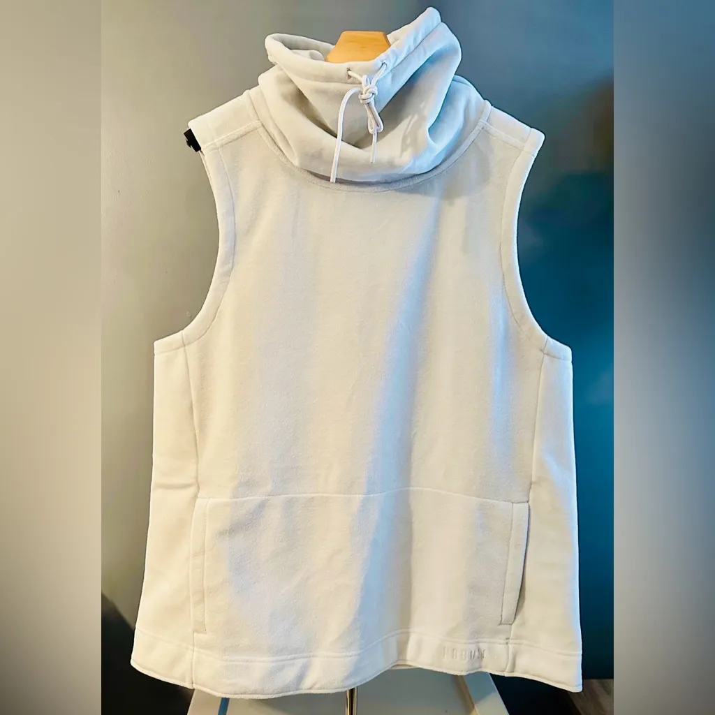 NWT NOBULL Women’s Sleeveless Polartec Cowl Fleece Hoodie - XS - Glacier Gray - Image 3