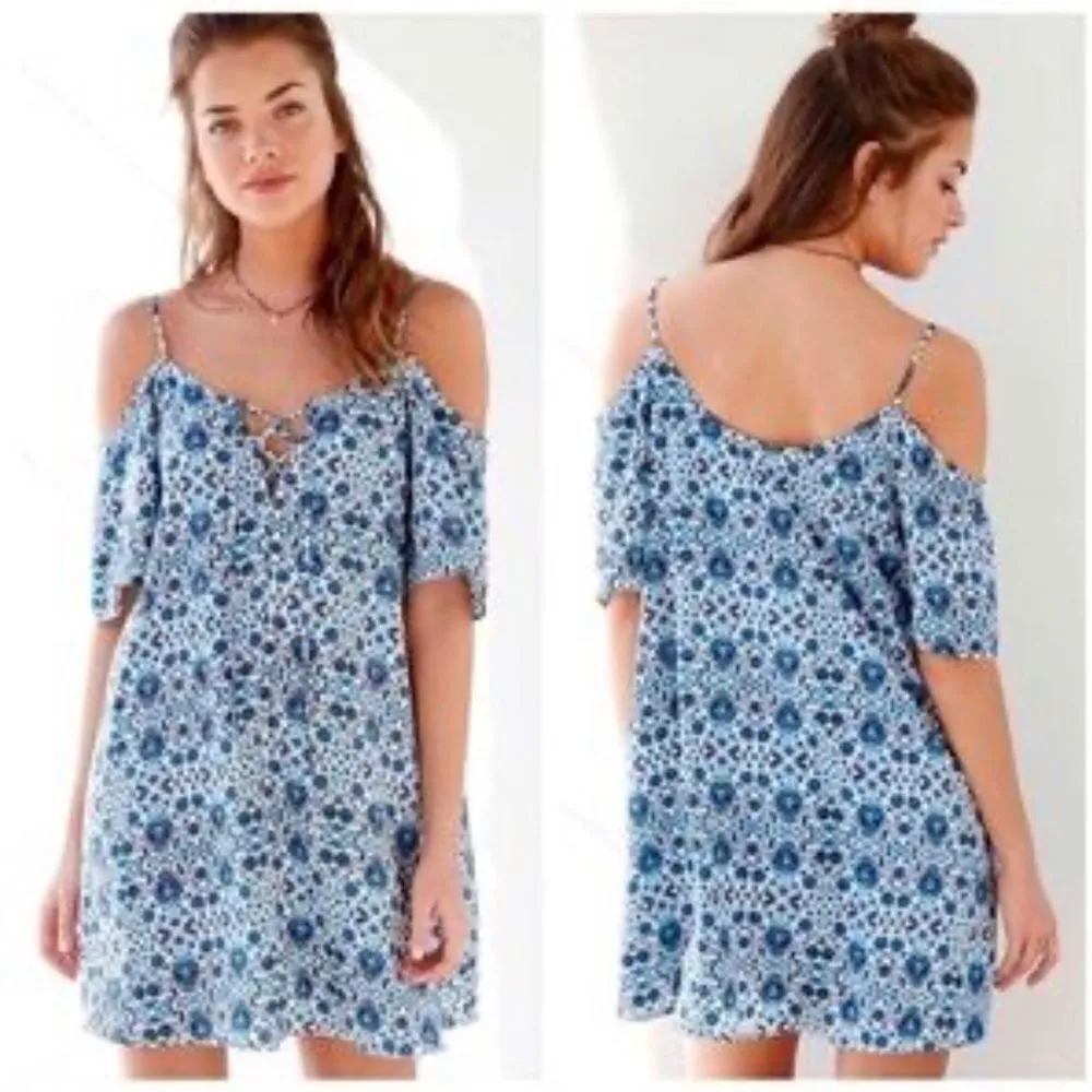 Urban Outfitters Ecote floral lace up off the shoulder dress - Image 5