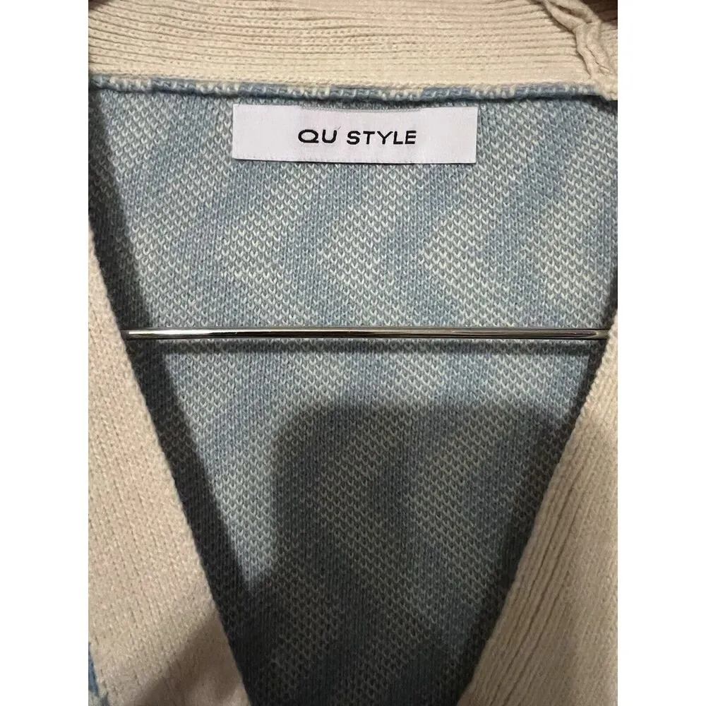 Qu Style Retro Funky Cardigan Sweater One Size Blue White Contemporary Modern - Image 3