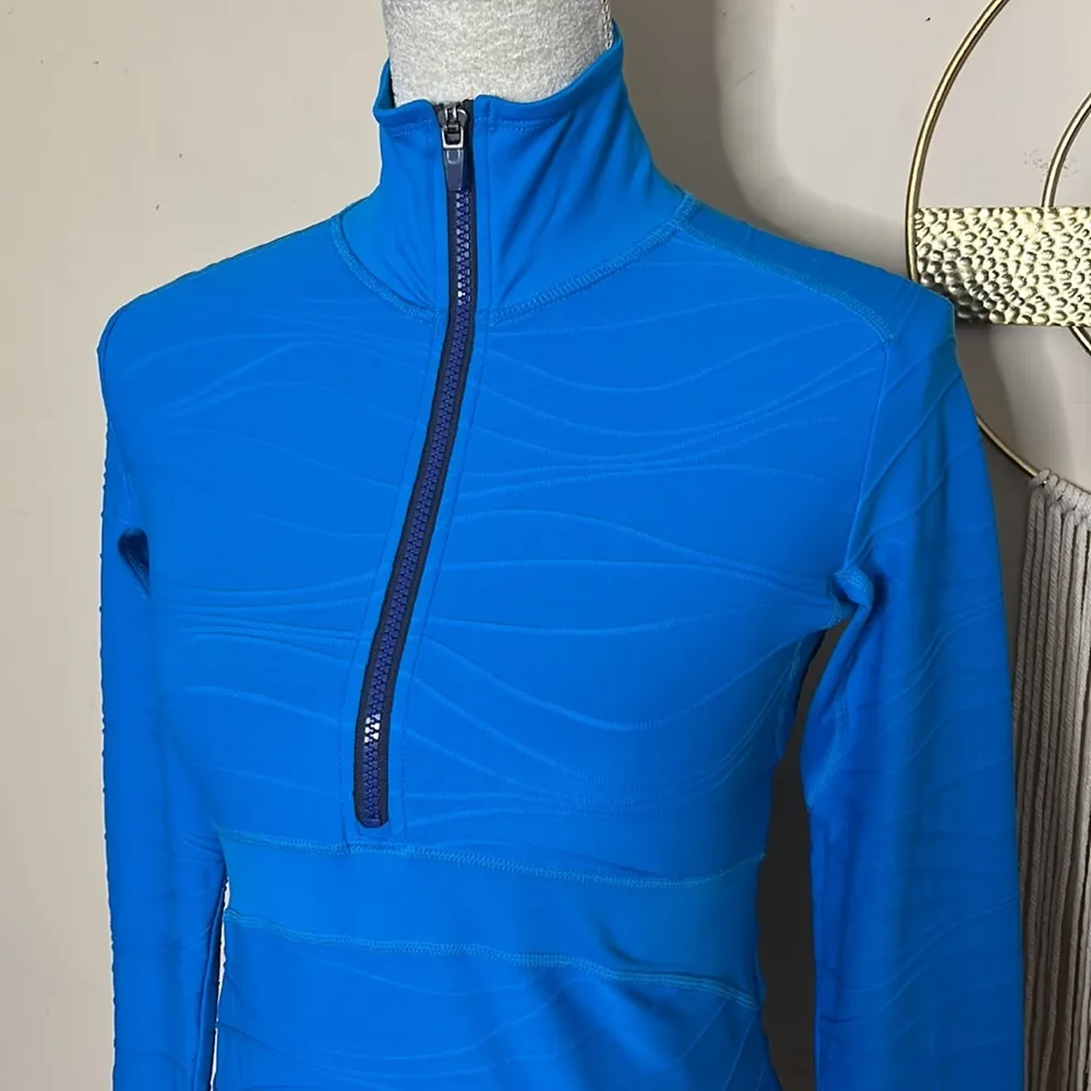 title nine • swift half zip long sleeve hiking top - Image 76