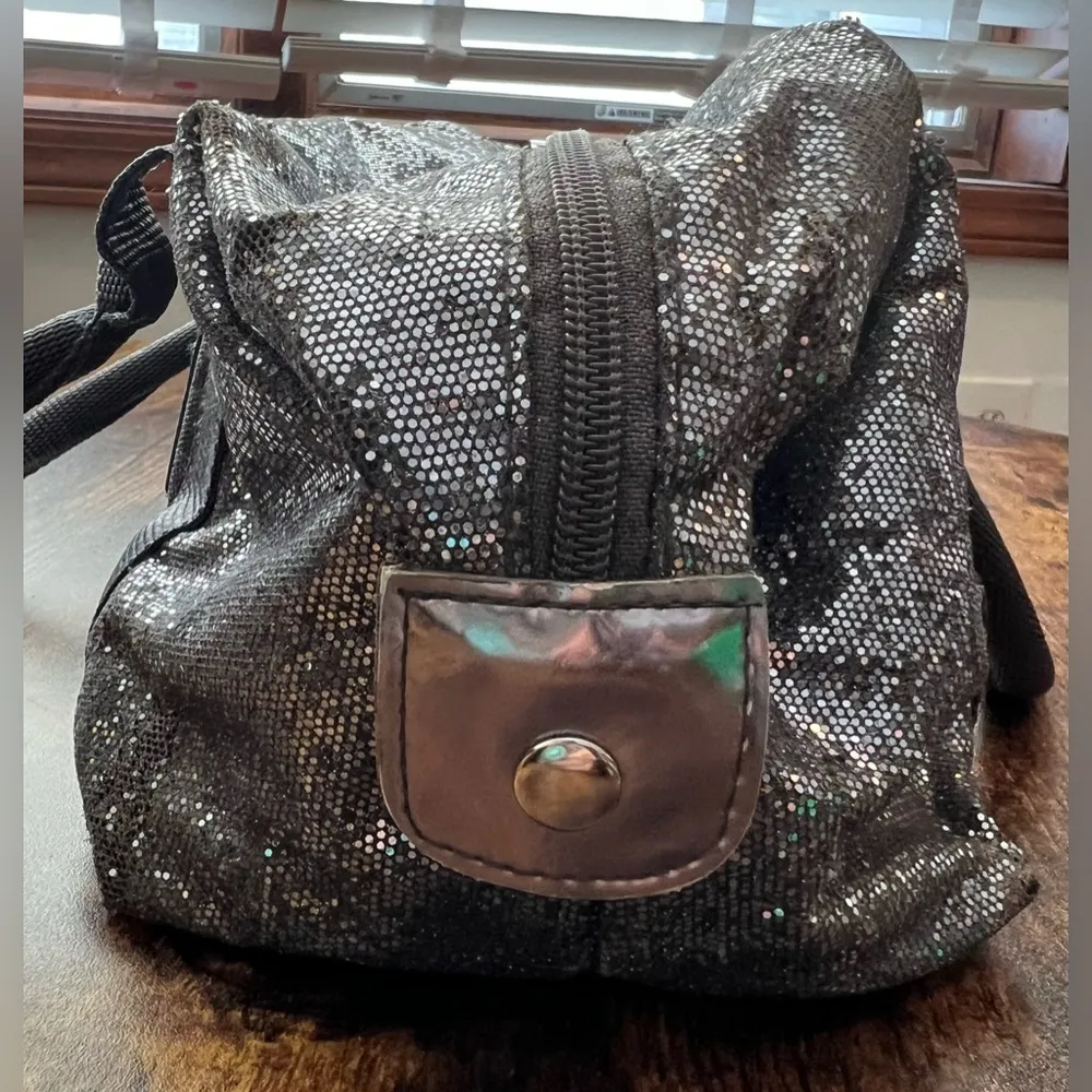 Victoria's Secret  | ladies Love, glitter satchel handbag. - Image 6