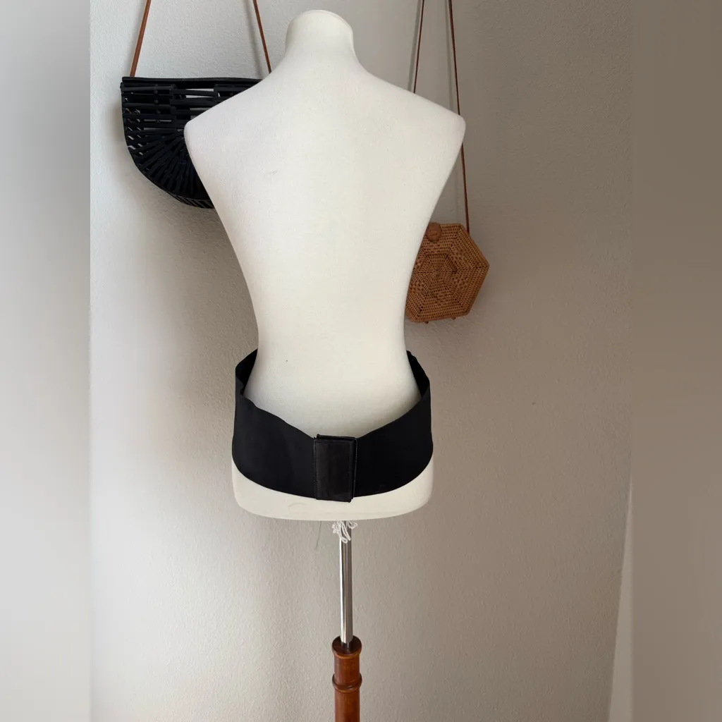 Black Butterfly Thick Belt - Image 2