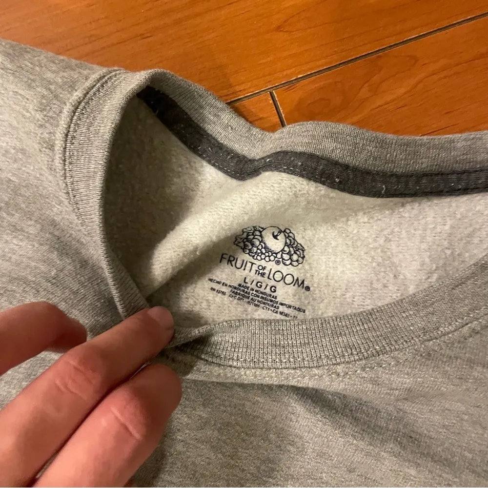 Fruit of the Loom Grey Pullover Crewneck Sweatshirt Grey Custom Made Large - Image 5