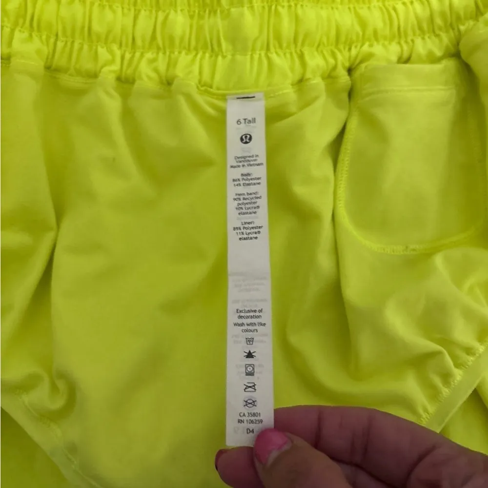 Lululemon Hotty Hot Short II *Long 4"
Highlight Yellow size 6 tall - Image 10