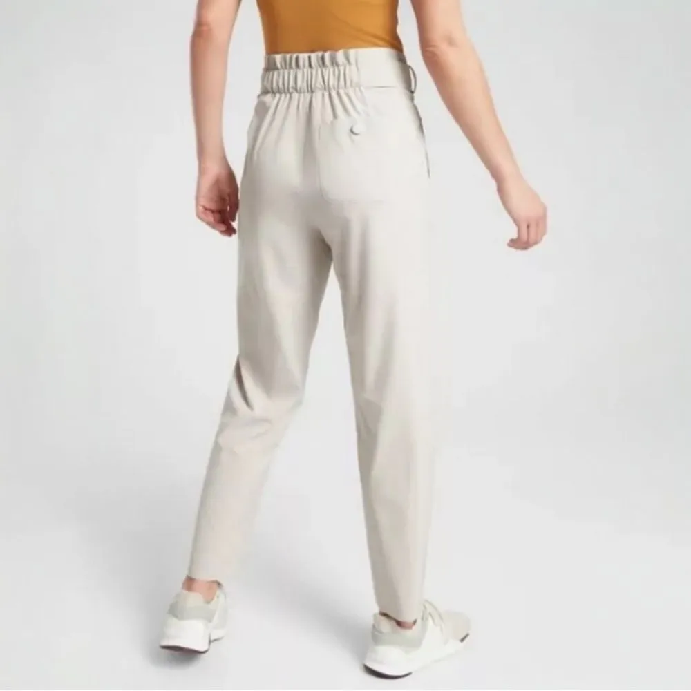 Athleta Skyline Pant II Abalone Grey Paperbag Waist Stretch Size 12 Quick Dry - Image 9