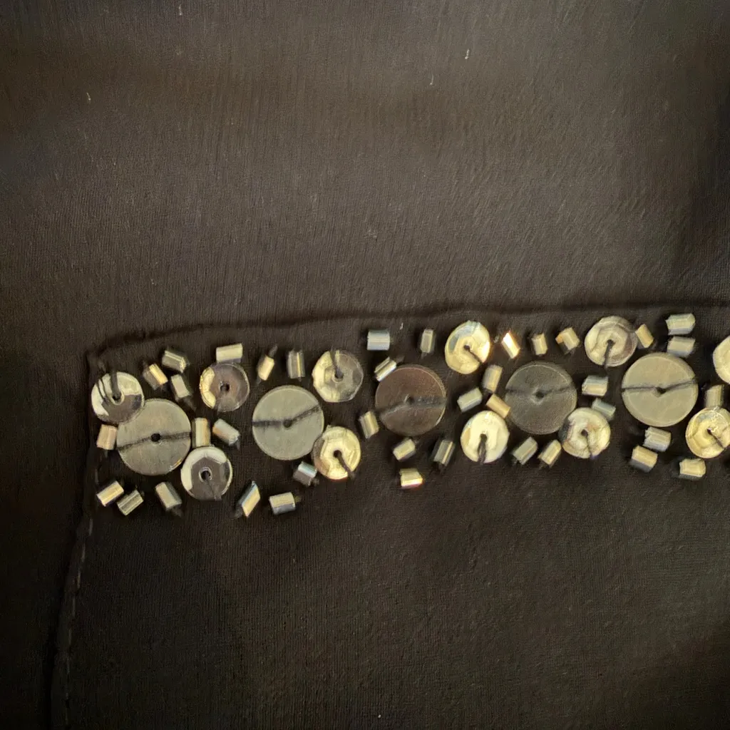 Forever 21 Contemporary Sheer Top Size Small Beaded Sparkly Glam Elegant F11 - Image 4