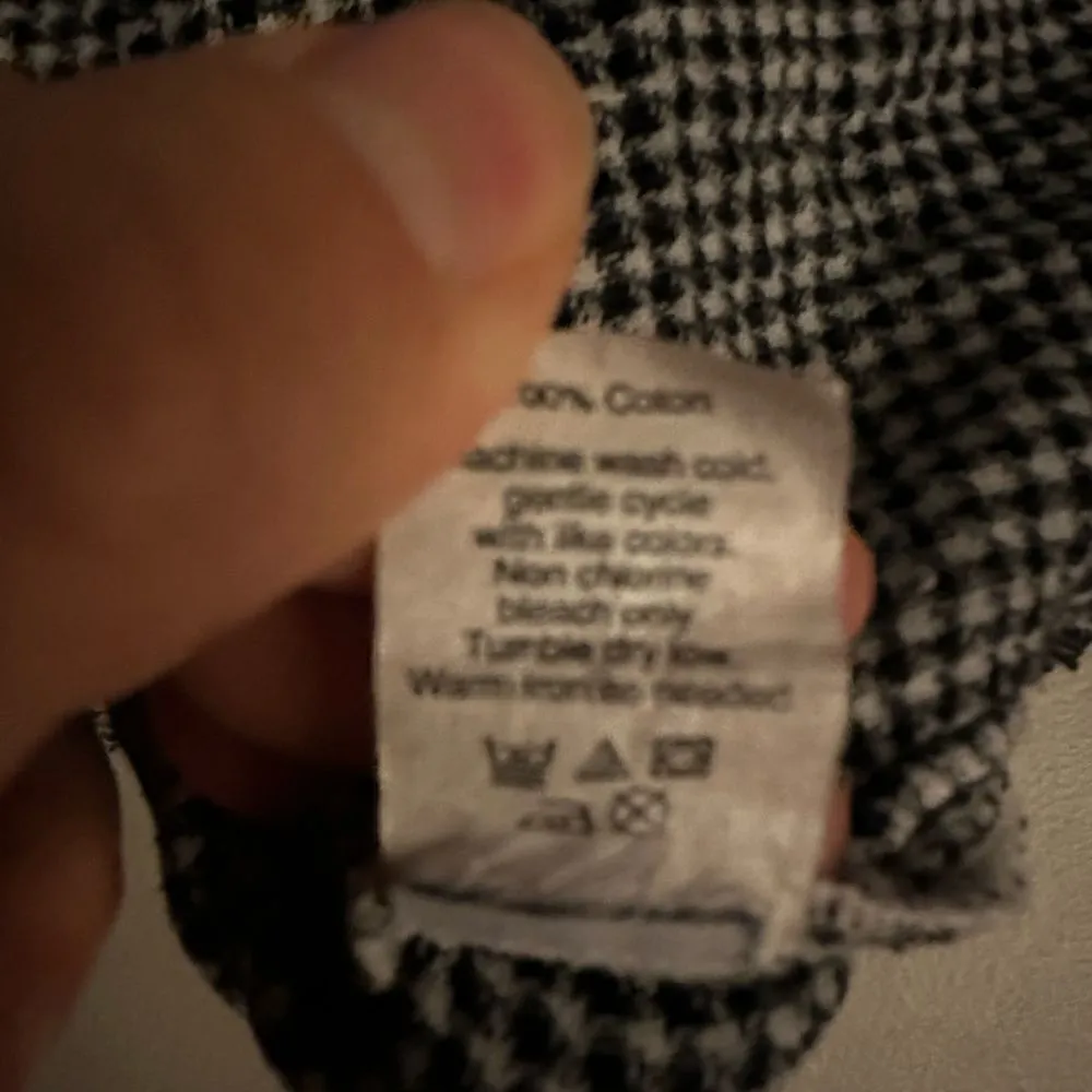 Madewell  black white checkered large button up - Image 9