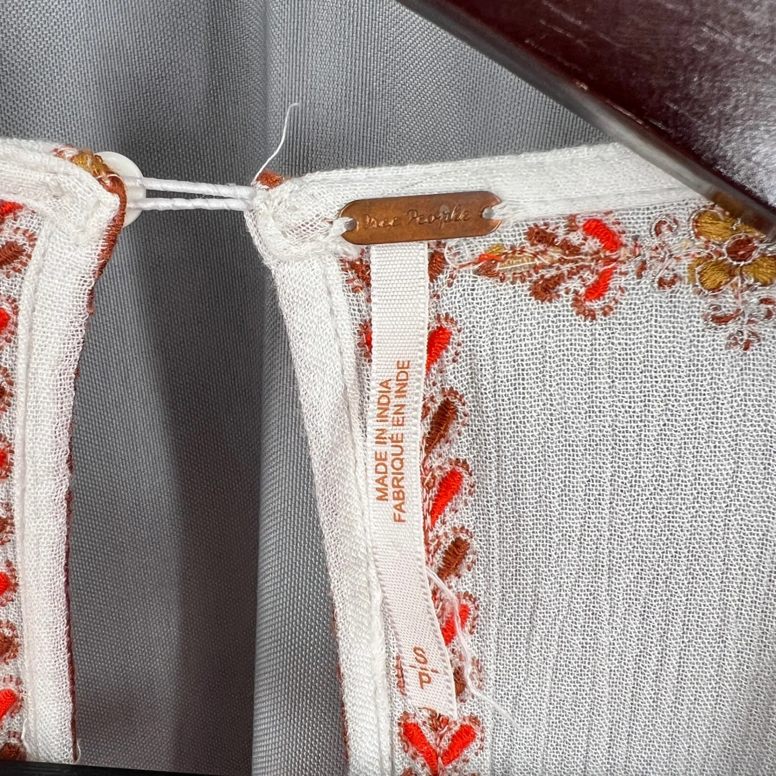 Free People White Embroidered Mini Dress Cutout Back Boho Festival Size Small - Image 7