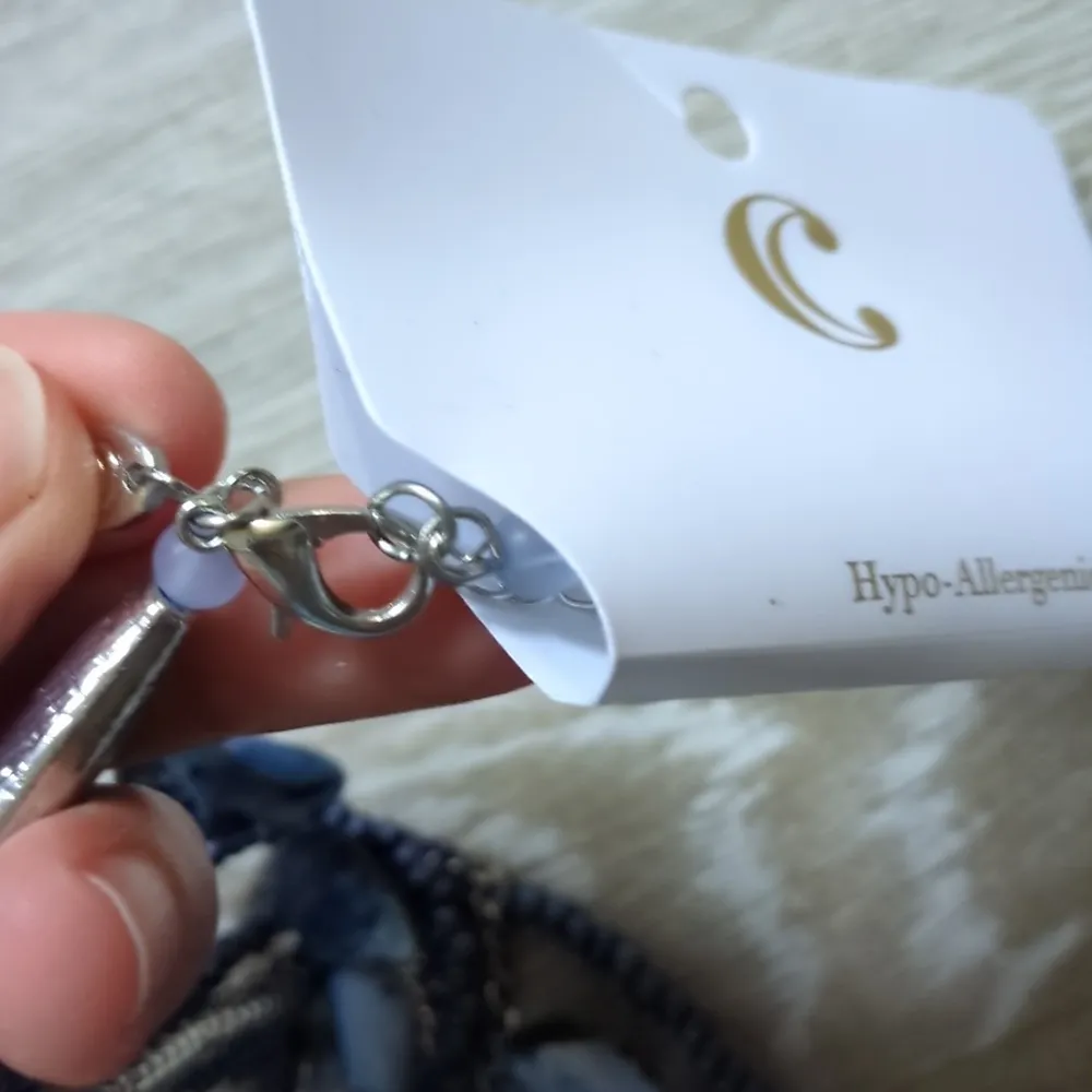 NWT Charming Charlie Blue Multi-Strand Short Beaded Necklace - Image 4