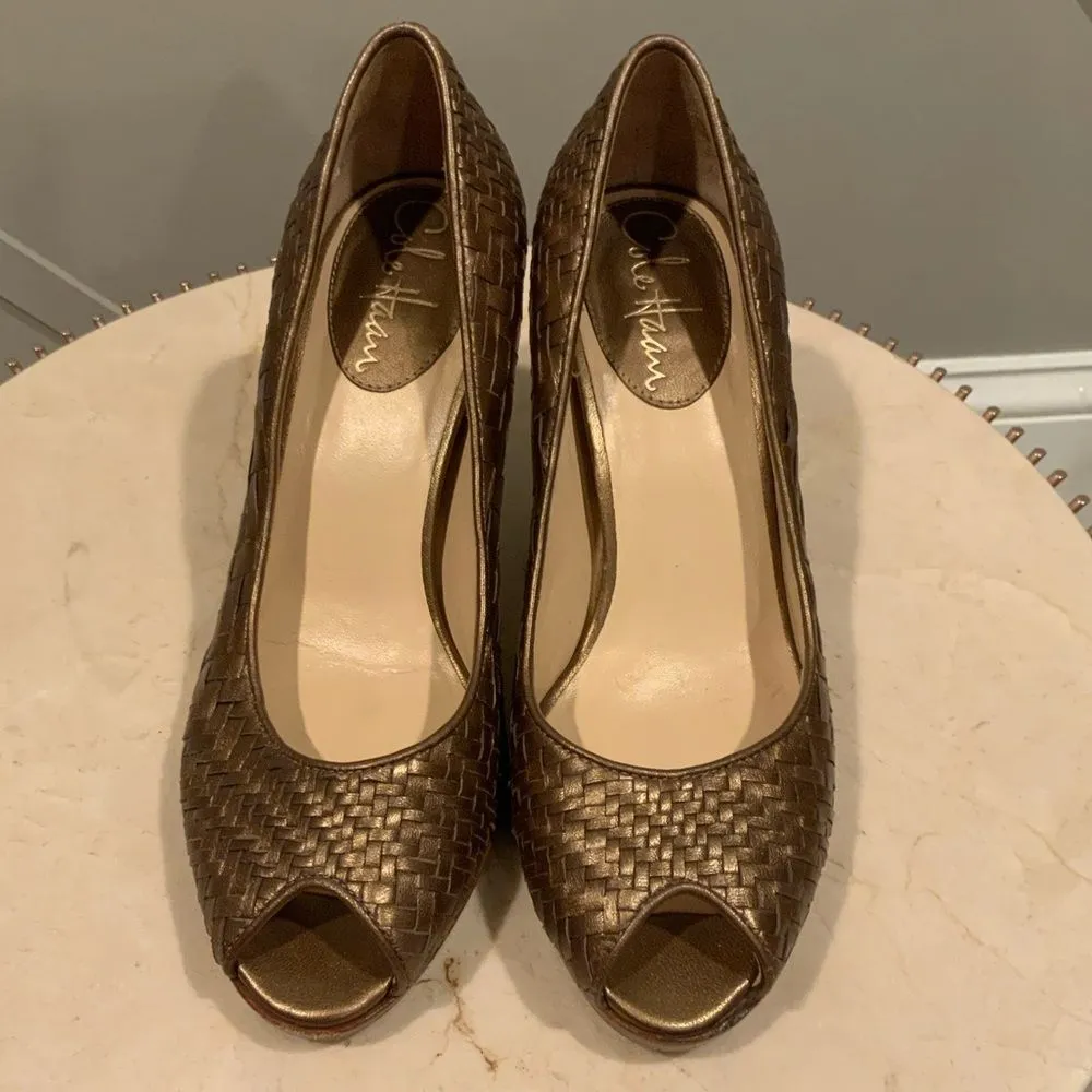 Cole Haan Gold Heeled Metallic Woven Leather Peep Toe Woman’s Pumps Size 6 - Image 9