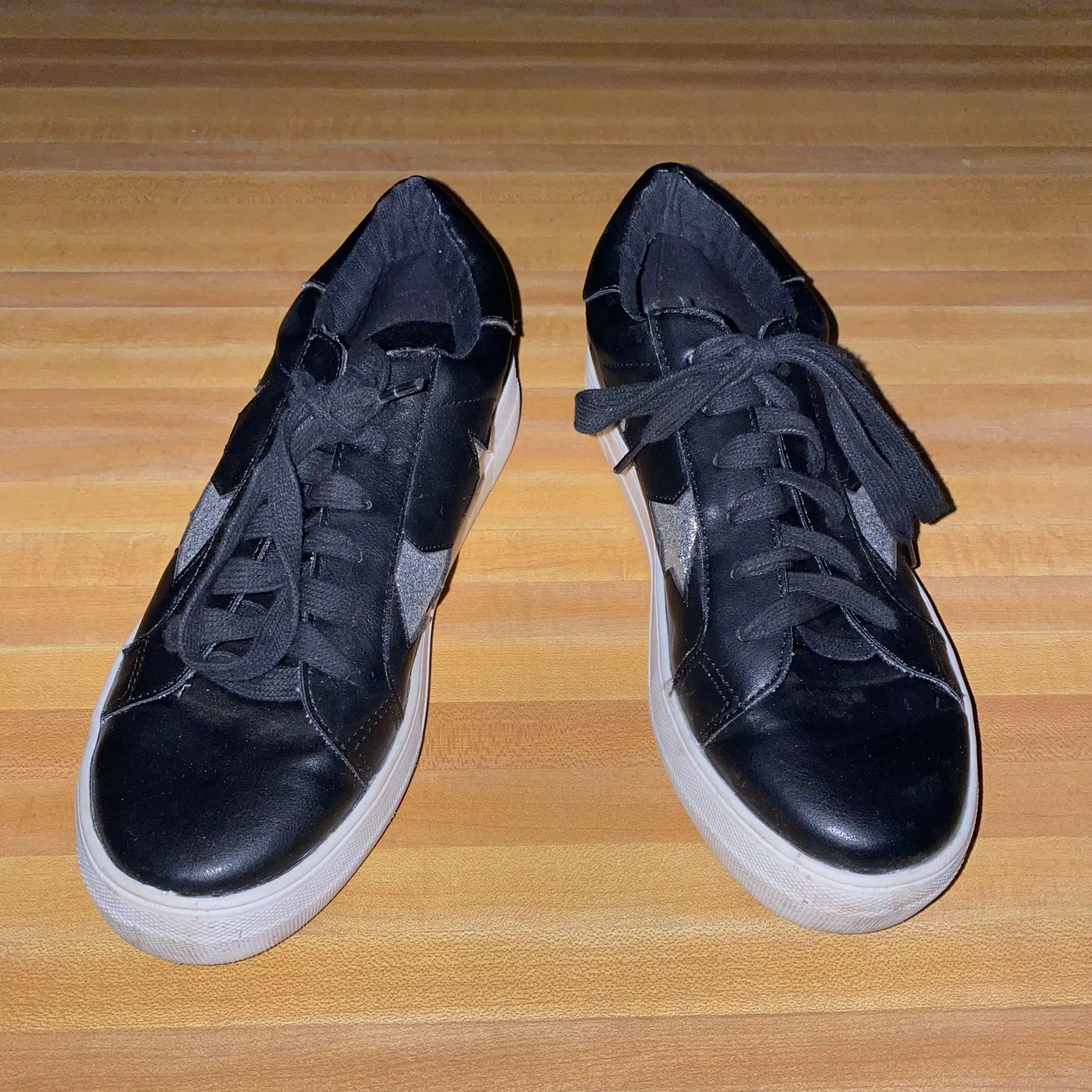 Abound Star Sneakers - Image 2