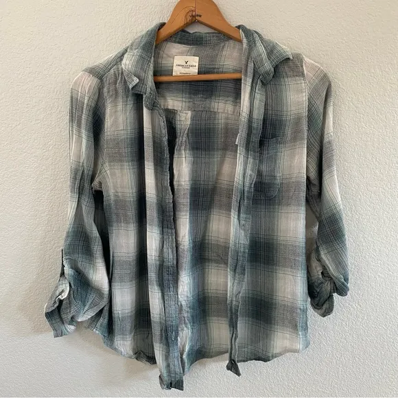 American Eagle Boyfriend Fit Flannel - Image 33