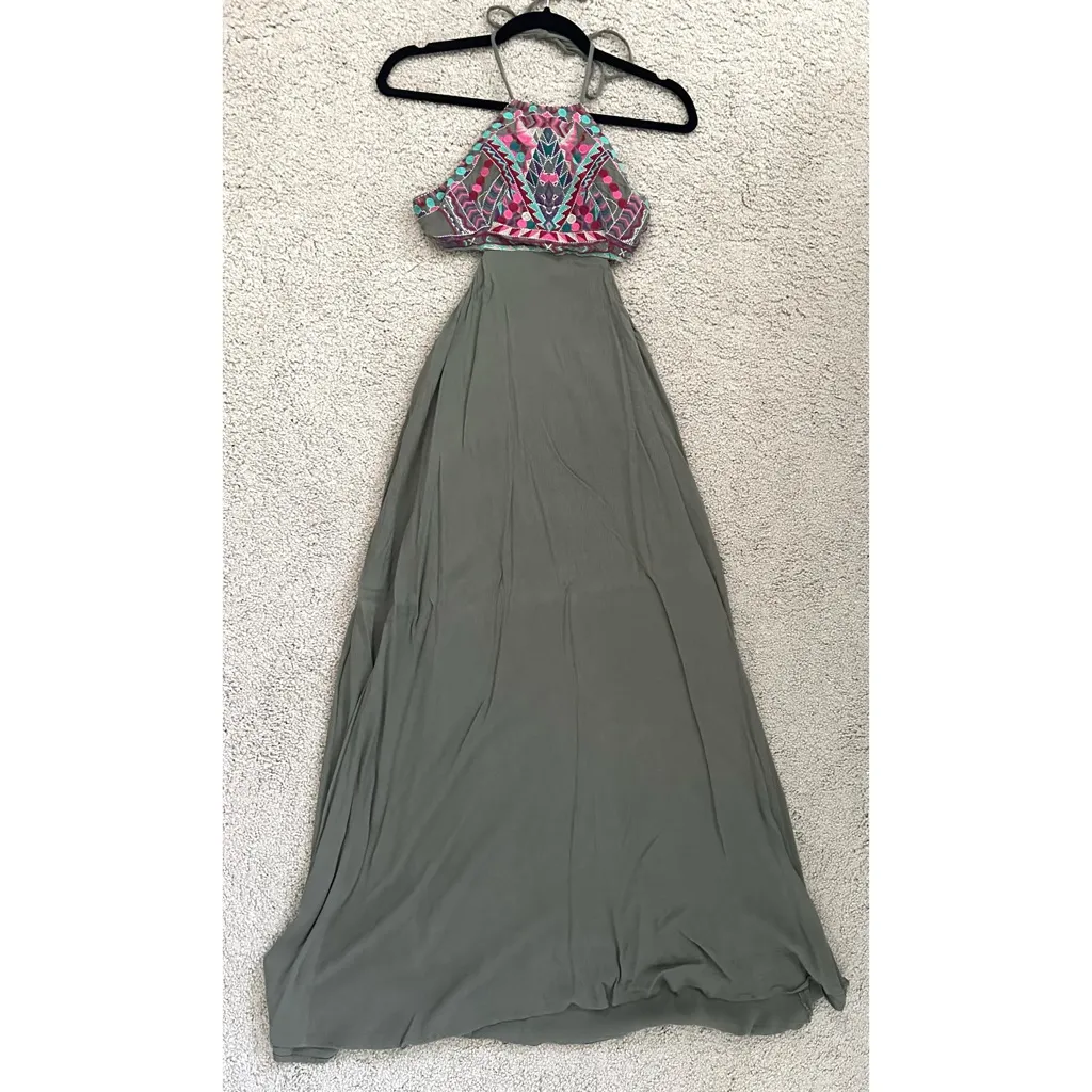 Lulu’s Little Beach Olive Green Embroidered Maxi Dress - Image 5