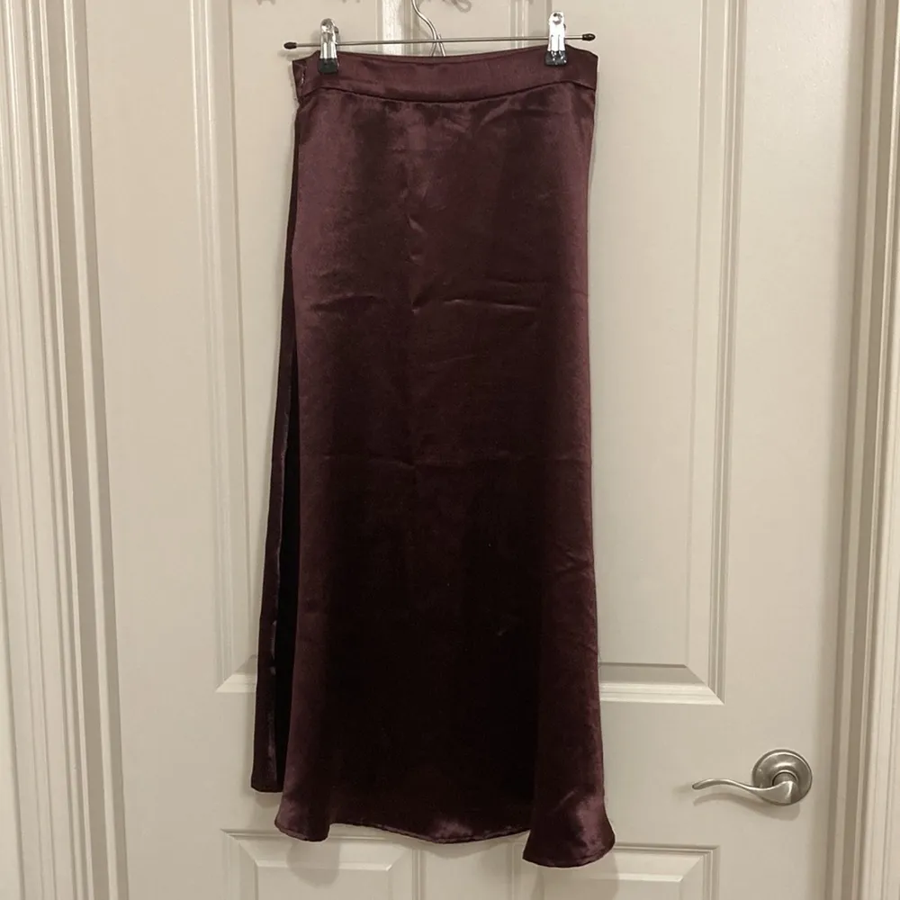 Burgundy Satin High Low Midi Skirt - Image 4