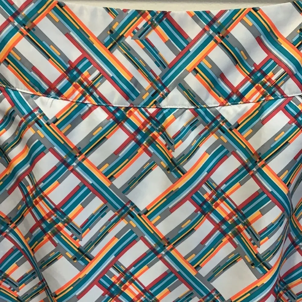 Adidas Golf White Diagonally Striped Golf Skort Size 4 - Image 4