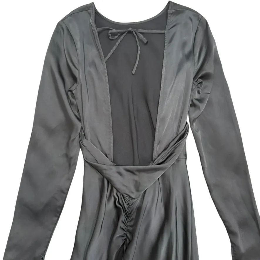 WEWOREWHAT Backless Long Sleeve Maxi Dress in Black, Size US 6 - Image 7