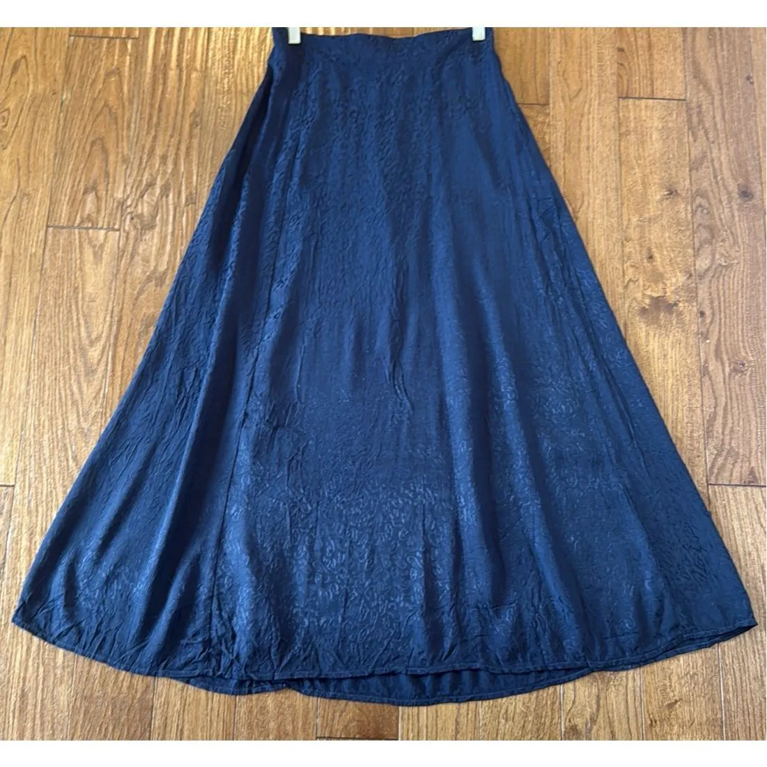 Nation LTD Los Angelos navy midi slip skirt size small - Image 9