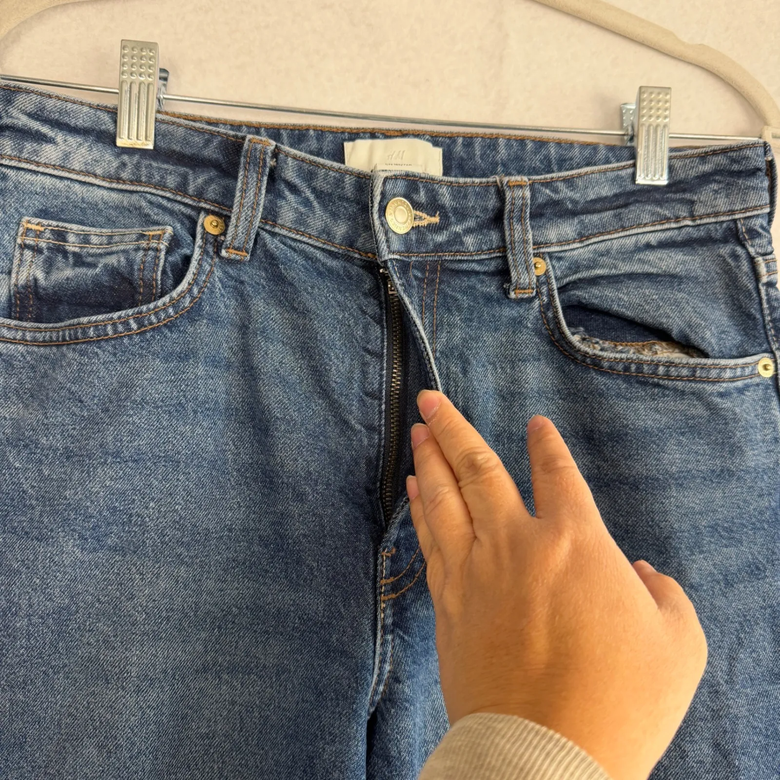 H&M Wide Leg Crop Jeans Medium Wash Denim Womens 6 Petite Friendly Relaxed Fit - Image 4