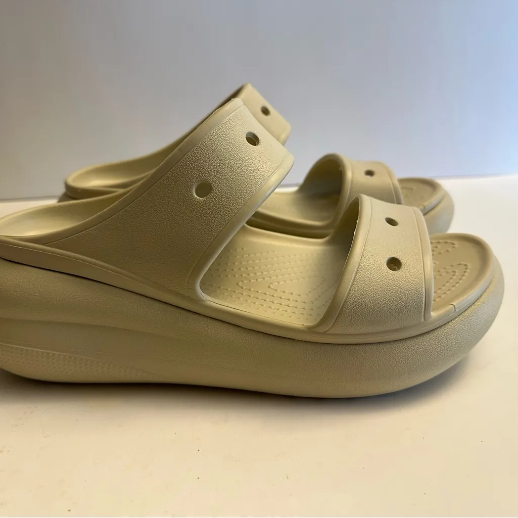 Crocs Unisex Classic Crush Sandal Women's Size 10 - Men 8.0 - Image 5