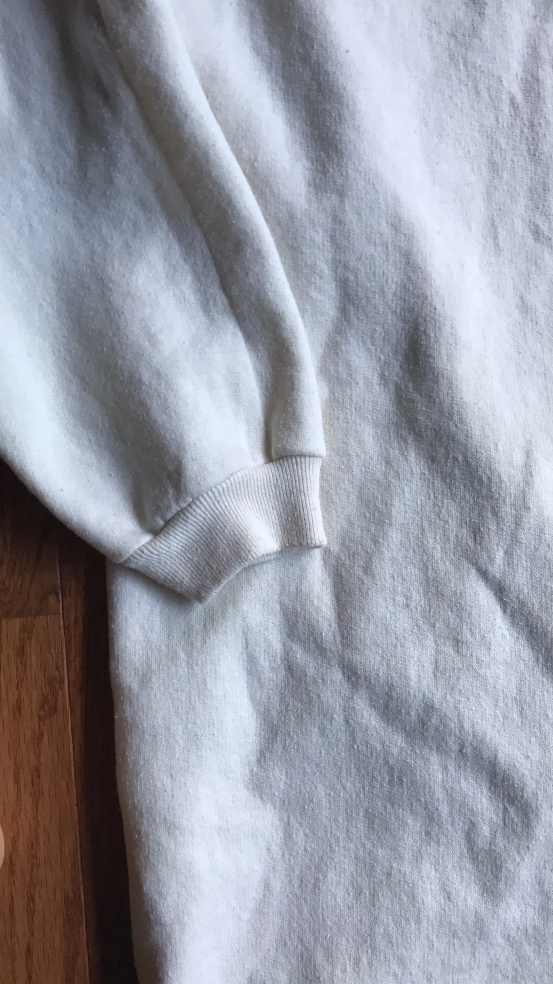 Her Way cream crewneck sweatshirt - Image 4