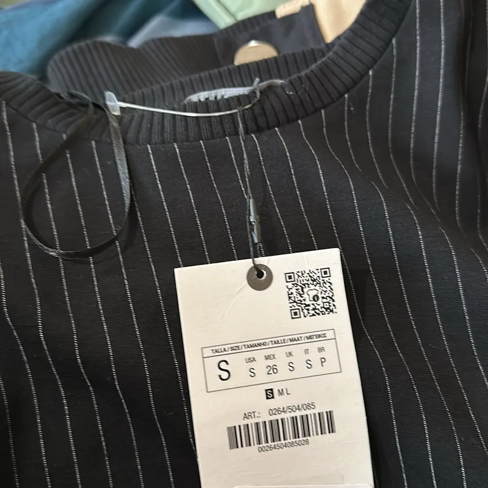 NWT ZARA MIXED BACK STRIPED SWEATSHIRT Limited Edition Bloggers Fave Oversize - Image 3