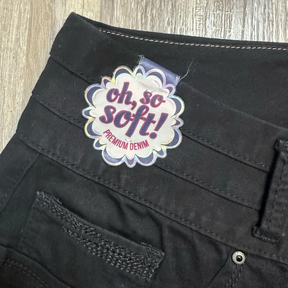 NEW Bodycon Amethyst Black Jeans, Size 24 - Image 4