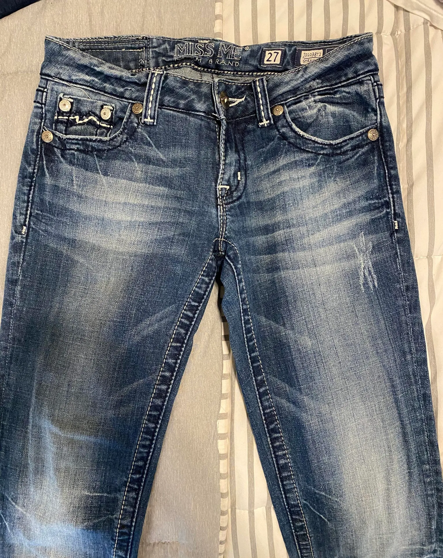 Miss Me an Jeans - Image 3